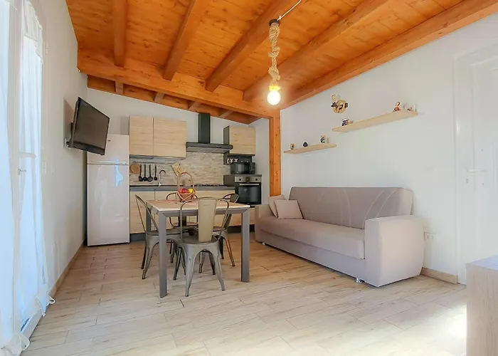 Casa Veronica * Марцамеми